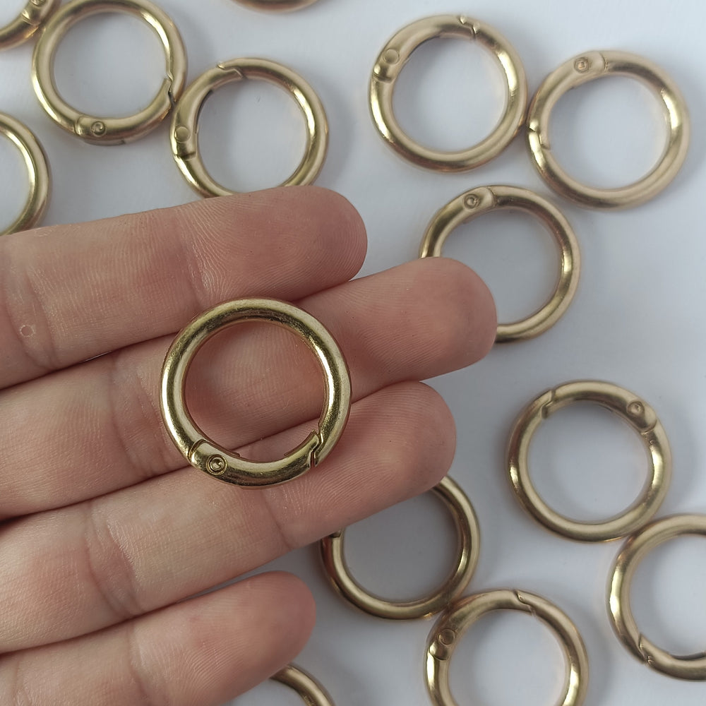 Spring Gate O Ring - Light Gold - 24mm