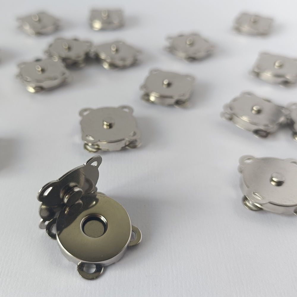 Set of Magnetic Square Snap Clasp - Platinum - 19mm