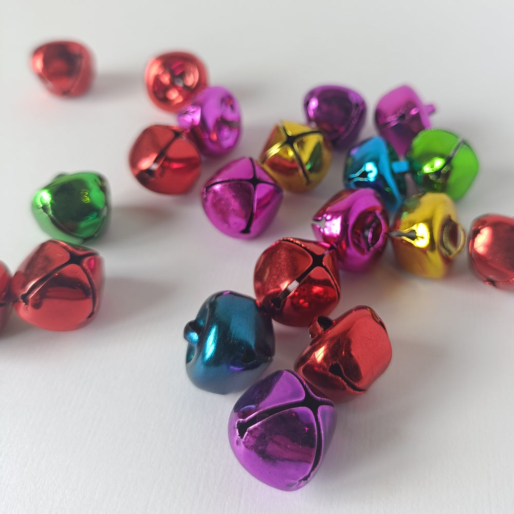 Iron Bell Pendants (Mixed Color)