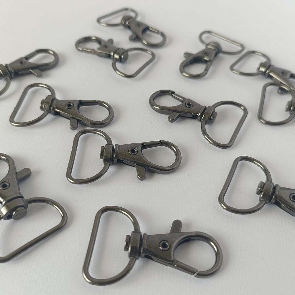 Swivel D Ring Lobster Claw Clasp - Gunmetal