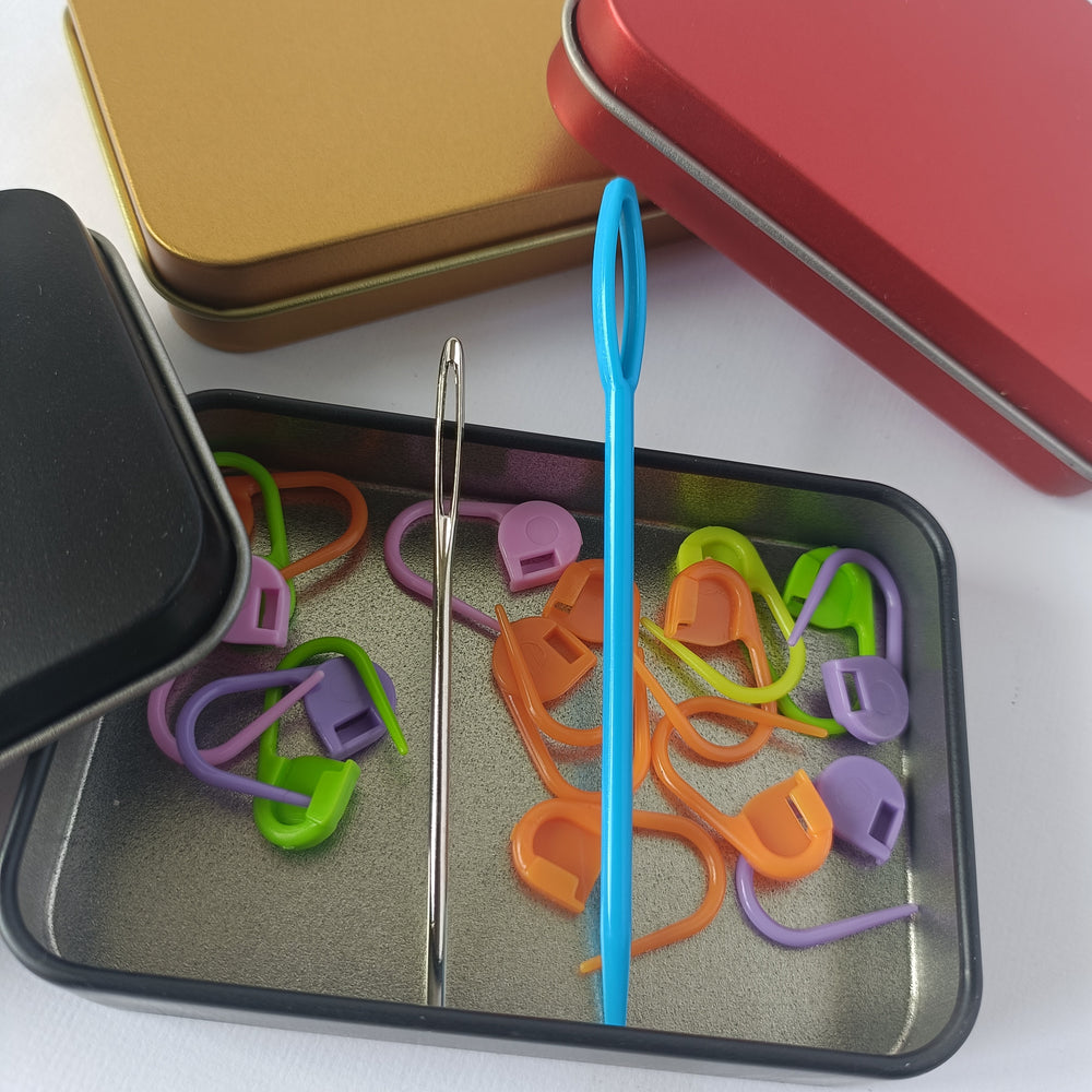 Crochet Set (Stitch Markers + Needles)